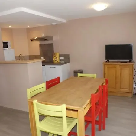 8 En Auvergne Au Puy Mary Avec Activites De Plein Air Holiday home